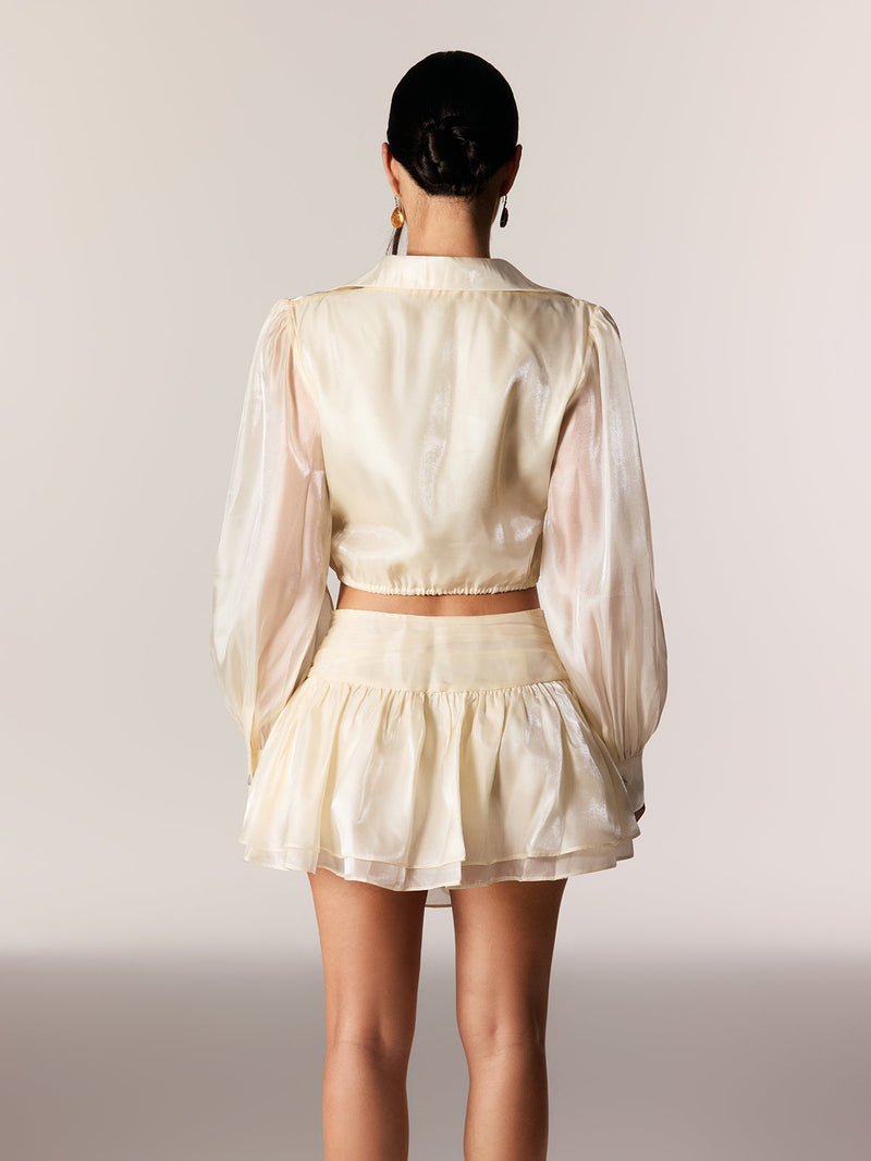 Polished Garment with an Effortless Classic Look
