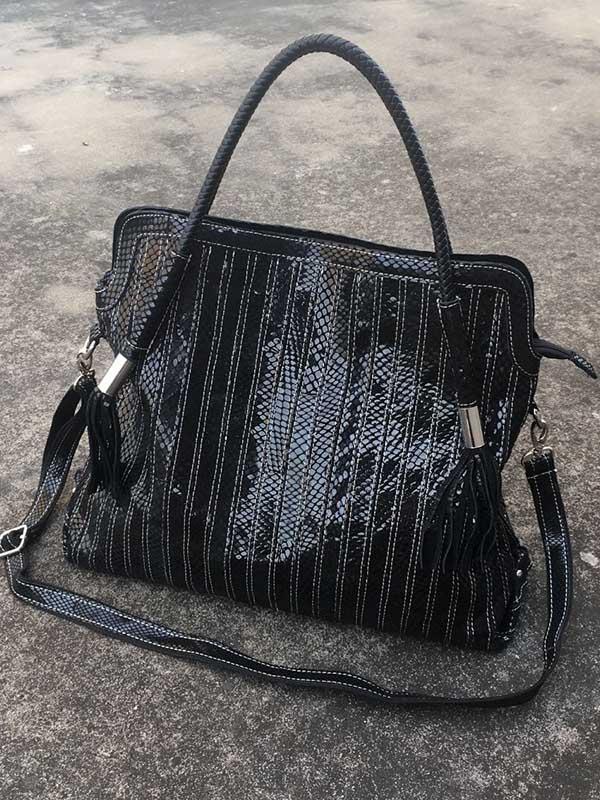 Beautifully Crafted Bag in a Classic Style