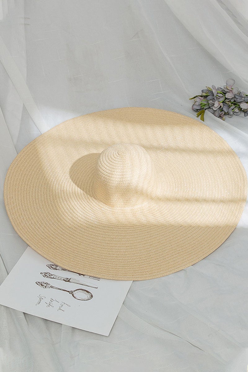 Effortlessly Elegant Garment with a Timeless Design