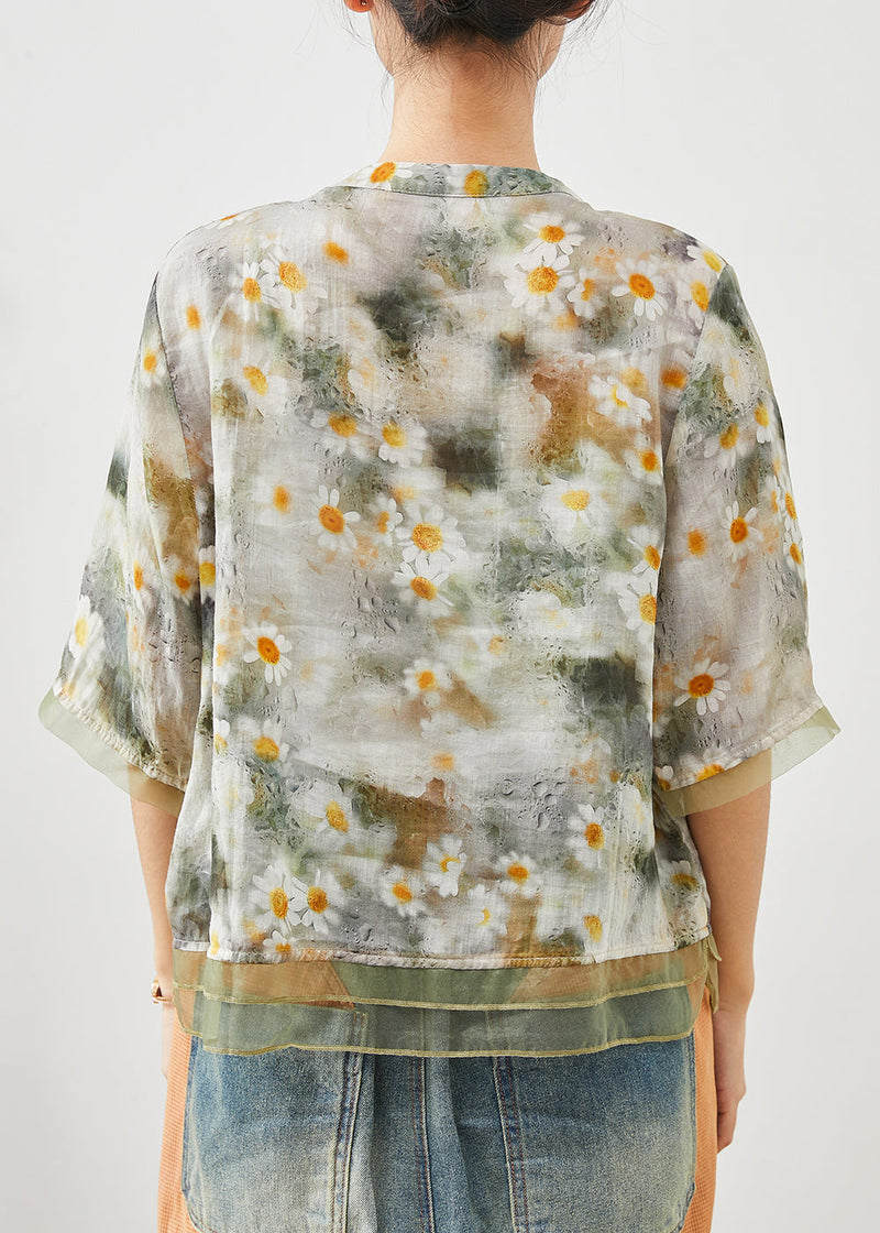 Well Tailored Shirt with a Graceful Silhouette