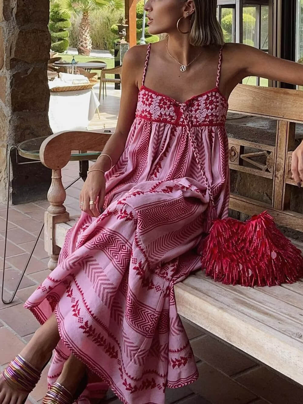 Beautifully Crafted Dress in a Classic Style