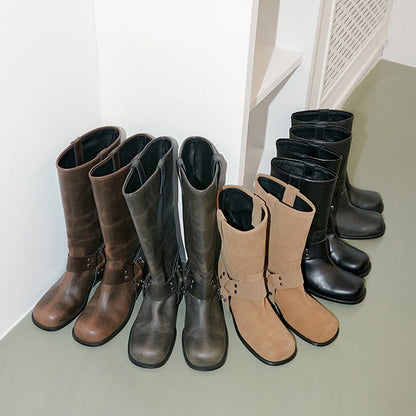 Well Tailored Boots with a Graceful Silhouette