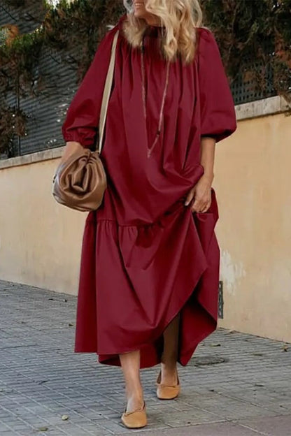 Effortlessly Elegant Dress with a Timeless Design