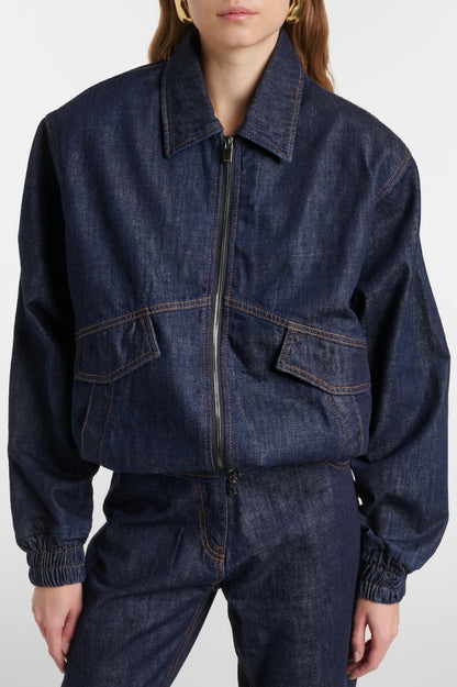 Gracefully Styled Jacket for Any Occasion