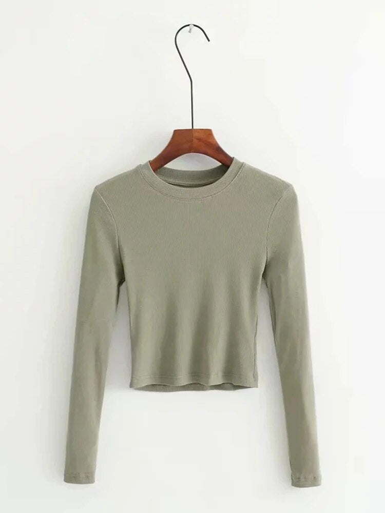 A Vintage Style Top with Delicate Timeless Details