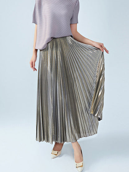 Gracefully Styled Garment for Any Occasion