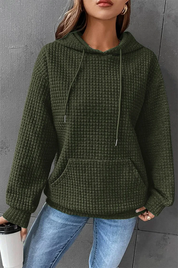 Well Tailored Pullover with a Graceful Silhouette