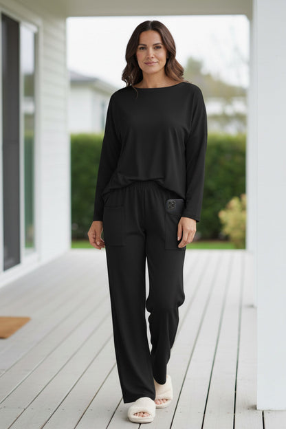 Effortlessly Elegant Pullover with a Timeless Design