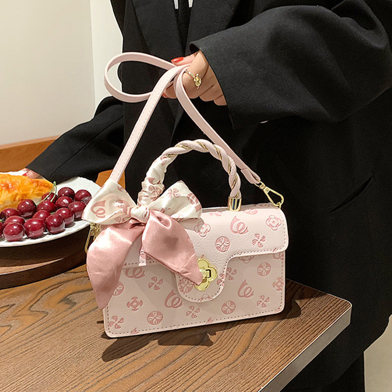 Beautifully Balanced Bag with Timeless Character