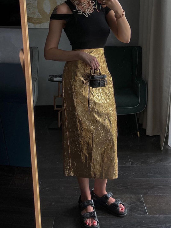 Classic Vintage Garment with a Flattering Fit