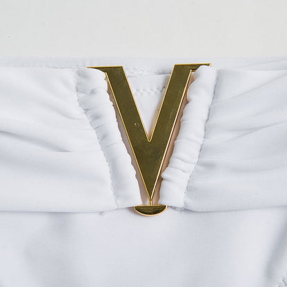 Effortlessly Elegant Bikini with a Timeless Design