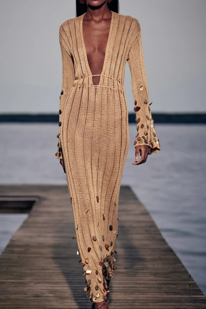 Classic Vintage & Enduringly Stylish Dress