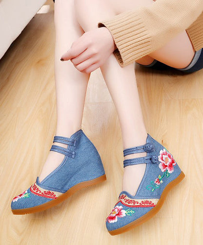 Classic Vintage & Enduringly Stylish Heels