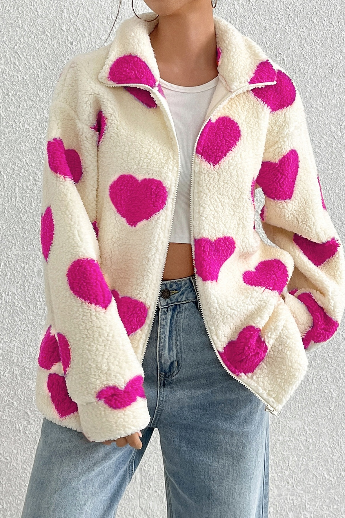 Beautifully Finished Coat in a Timeless Design