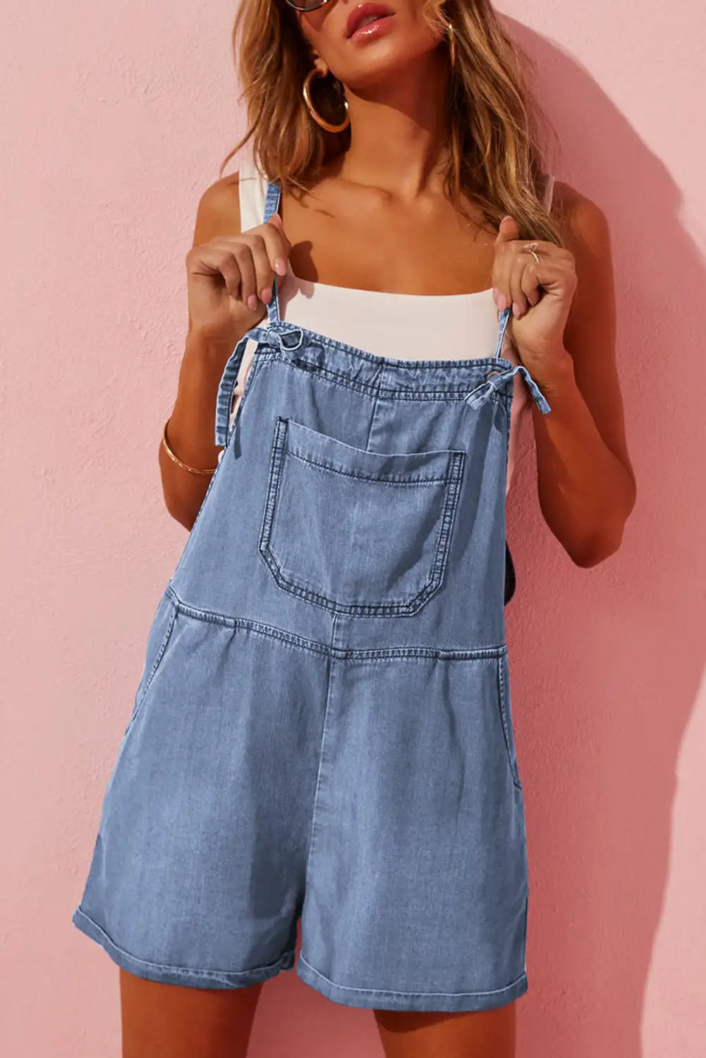 Sophisticated Garment with a Clean Classic Look