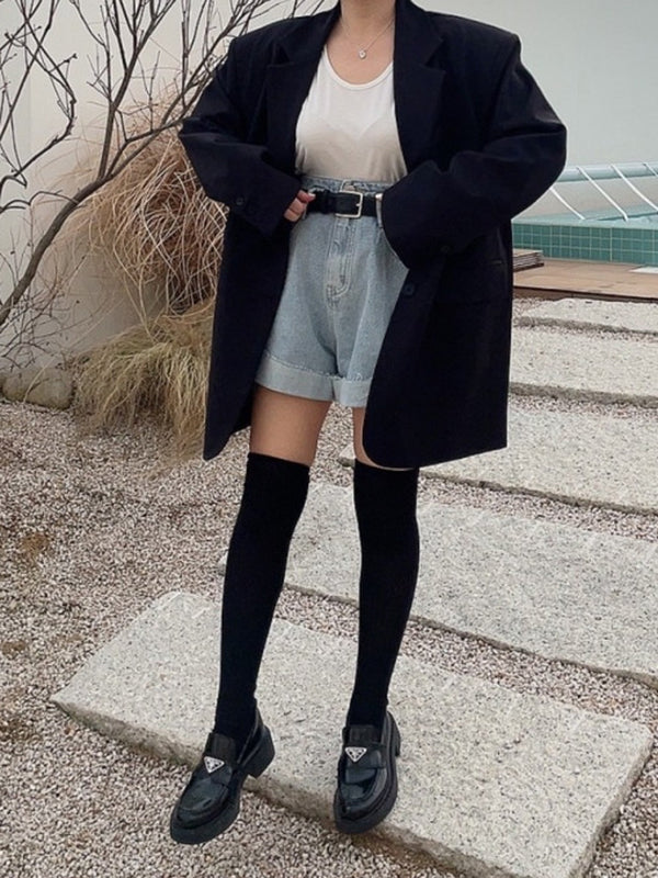 Well Tailored Garment with a Graceful Silhouette