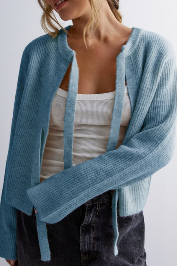 Effortlessly Elegant Cardigan with a Timeless Design