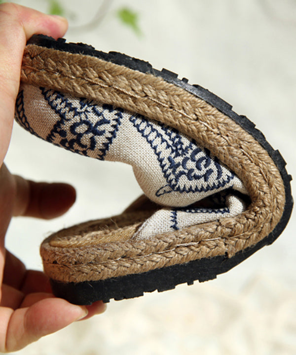 Beautifully Finished Sandals in a Timeless Design