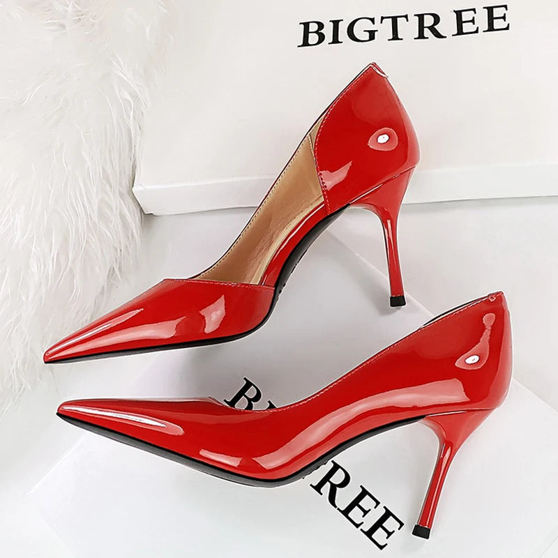 Sophisticated Heels with a Clean Classic Look