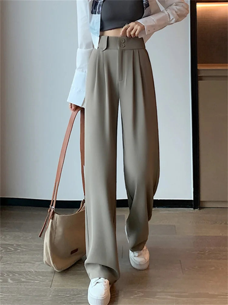 Elegantly Styled Pants for Everyday Wear