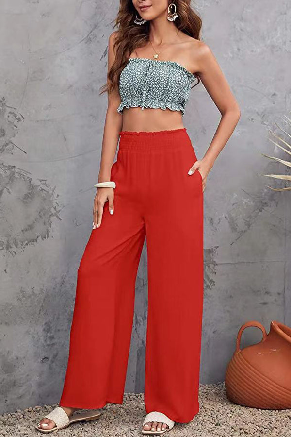 Sophisticated Trousers with a Clean Classic Look