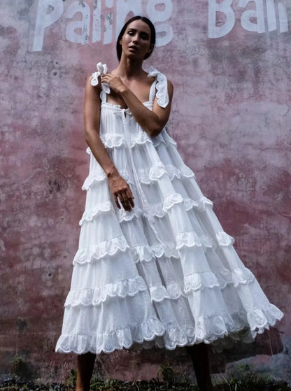 Beautifully Crafted Dress in a Classic Style
