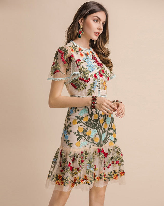 Elegantly Styled Dress for Everyday Wear