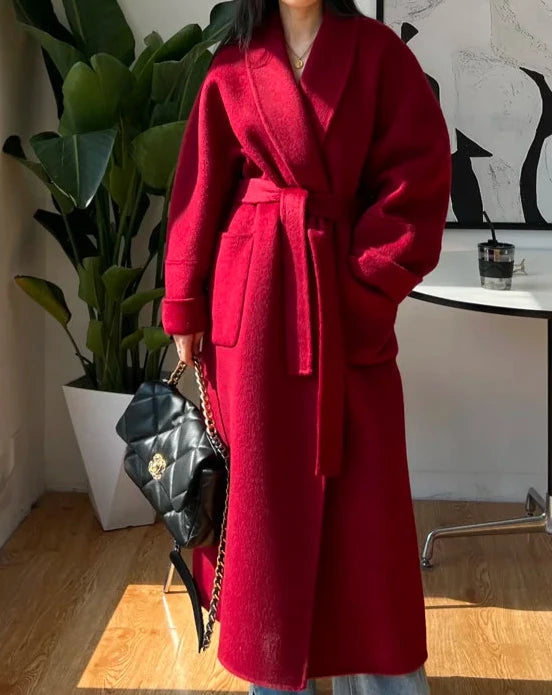 Beautifully Crafted Coat in a Classic Style