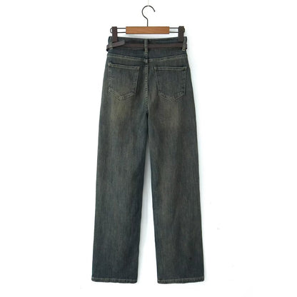 A Vintage Style Trousers with Delicate Timeless Details
