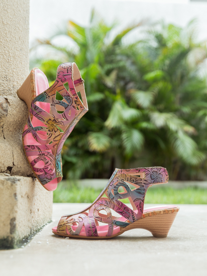 Gracefully Styled Garment for Any Occasion