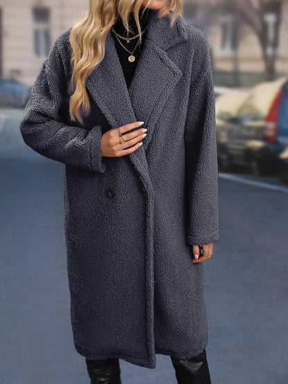 Effortlessly Elegant Coat with a Timeless Design