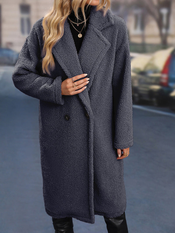 Effortlessly Elegant Coat with a Timeless Design