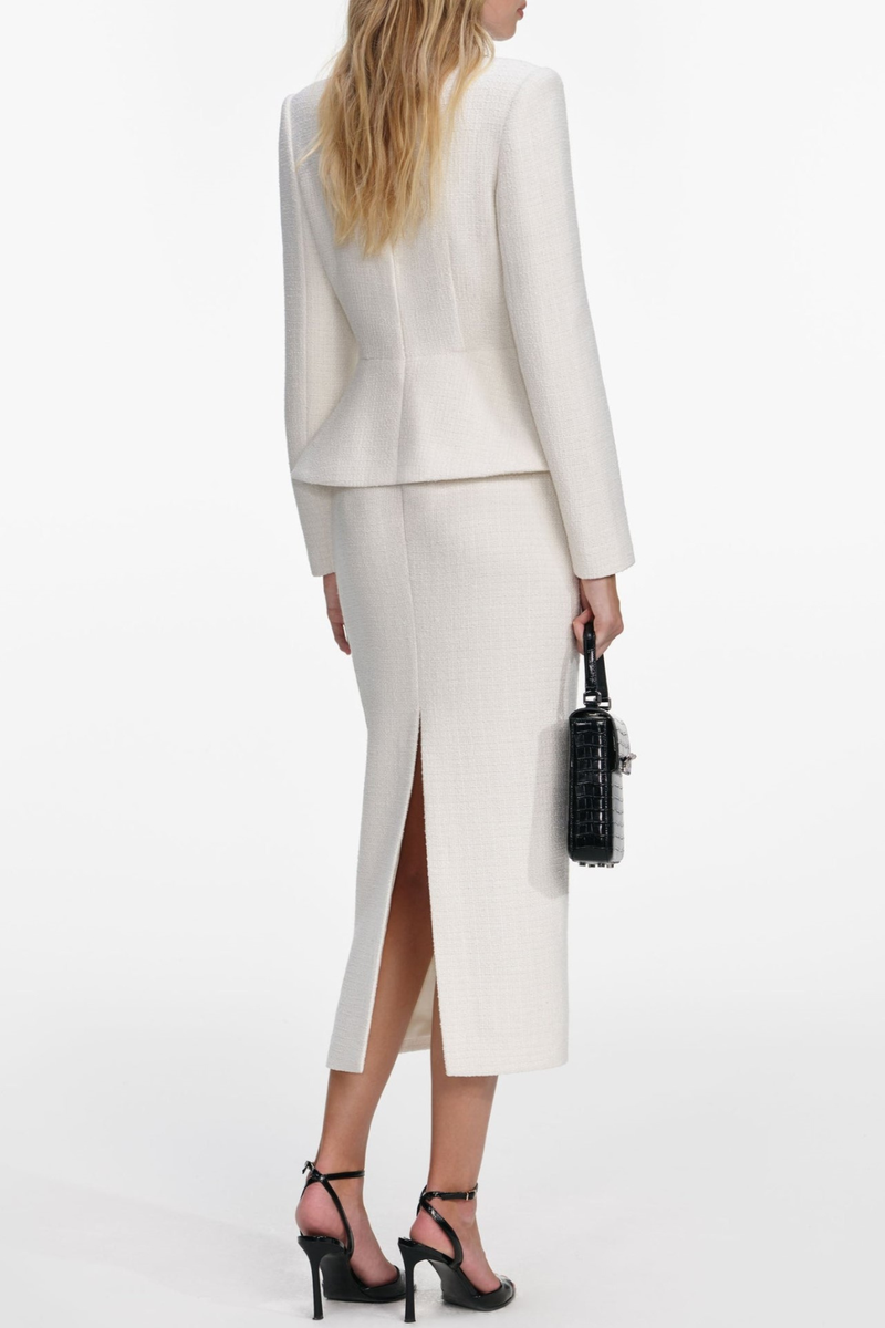 Polished Blouse with an Effortless Classic Look
