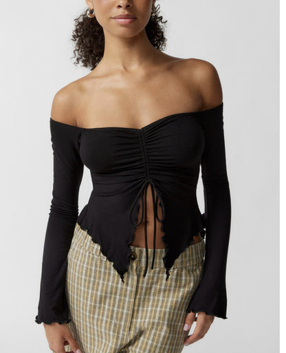 Classic Vintage Top with a Flattering Fit