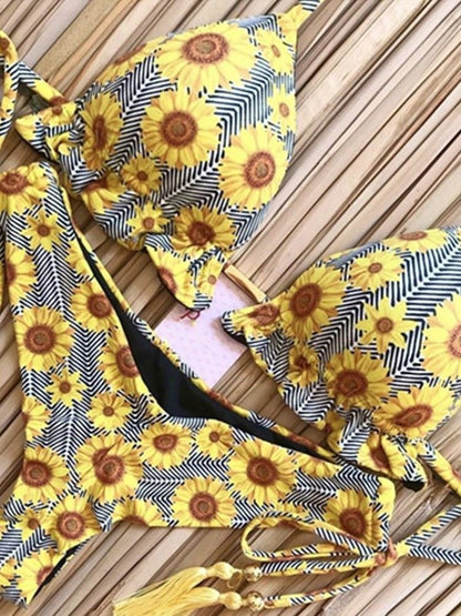 Classic Vintage Bikini with a Flattering Fit