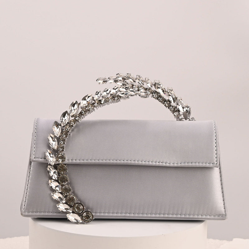 Classic Vintage Bag with a Flattering Fit