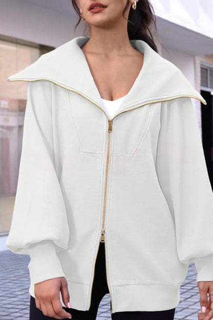 Effortlessly Elegant Jacket with a Timeless Design