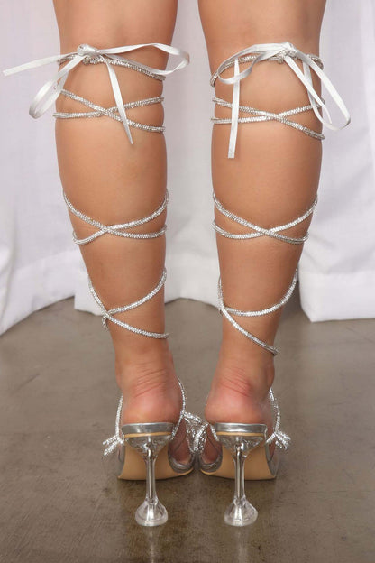 Polished Heels with an Effortless Classic Look