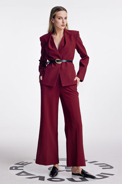 Sophisticated Pants with a Clean Classic Look