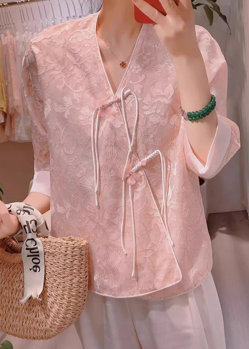 Classic Vintage & Enduringly Stylish Blouse