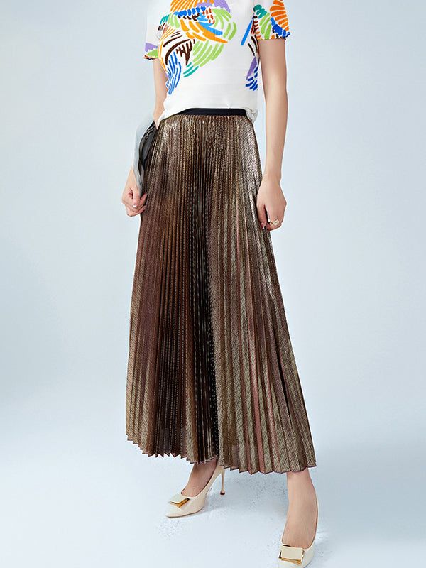Gracefully Styled Garment for Any Occasion