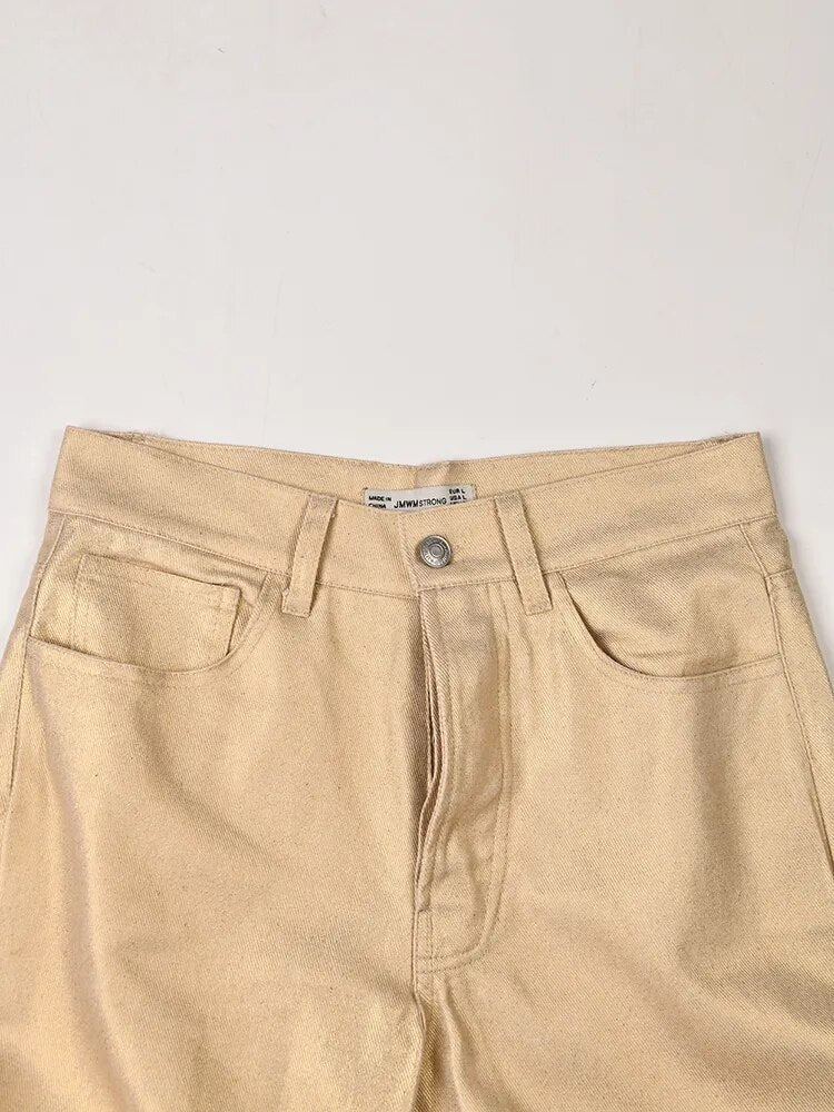 Classic Vintage Garment with a Flattering Fit