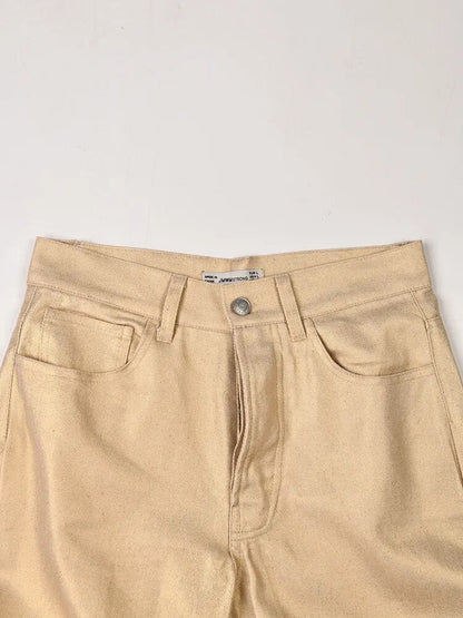 Classic Vintage Garment with a Flattering Fit