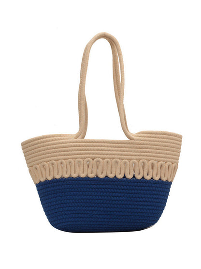 Effortlessly Elegant Bag with a Timeless Design