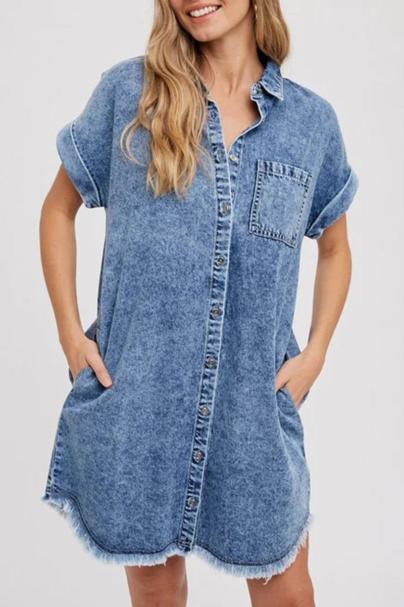 Beautifully Crafted Dress in a Classic Style