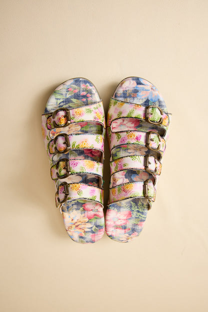 Elegantly Styled Sandals for Everyday Wear