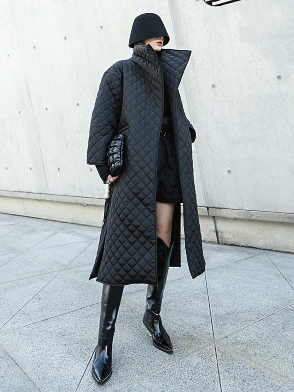 Elegantly Styled Coat for Everyday Wear