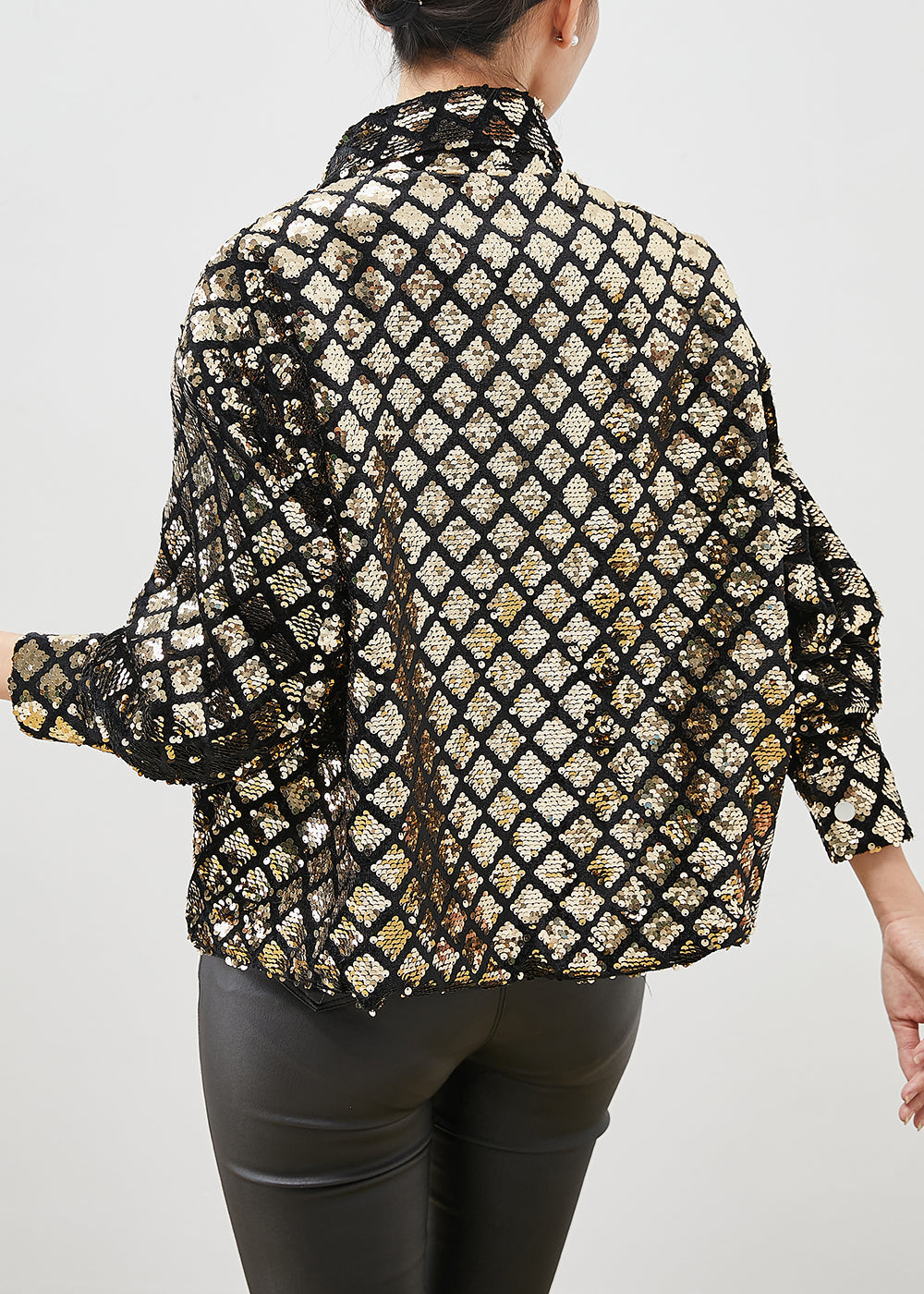 Classic Vintage Coat with a Flattering Fit