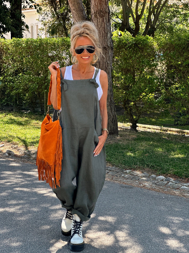 Elegantly Styled Bag for Everyday Wear