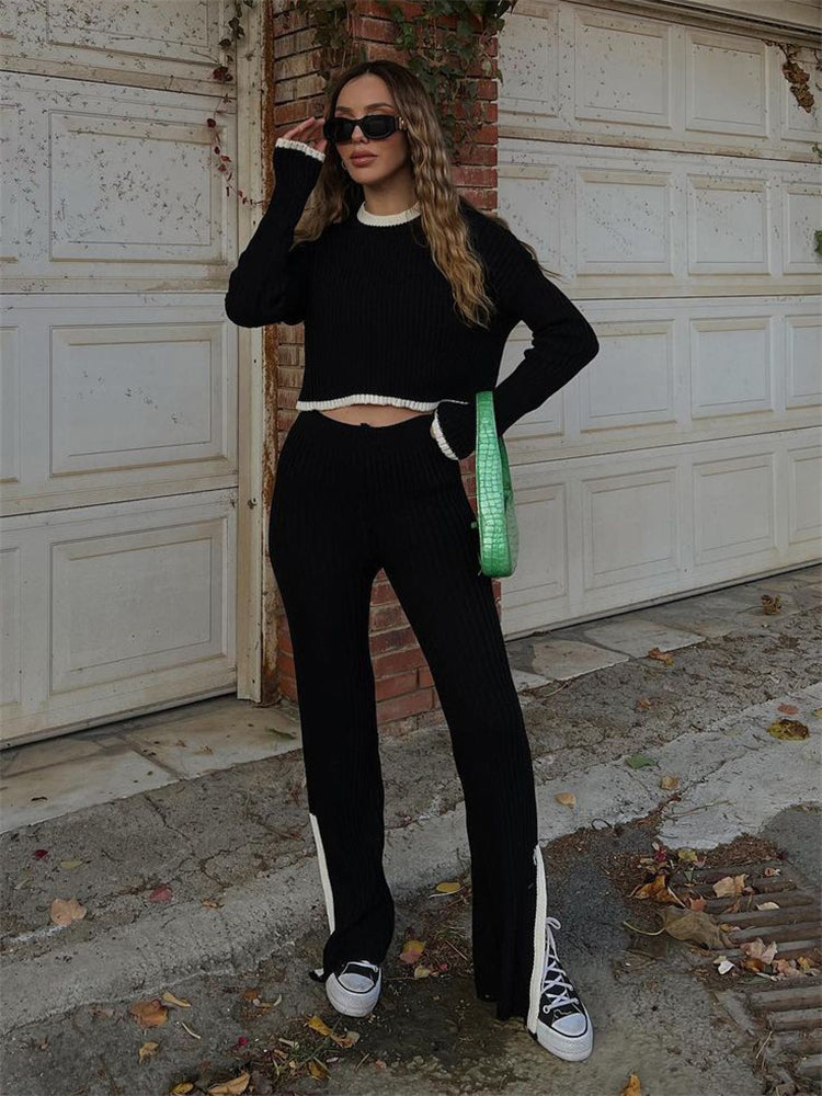Effortlessly Elegant Sweater with a Timeless Design
